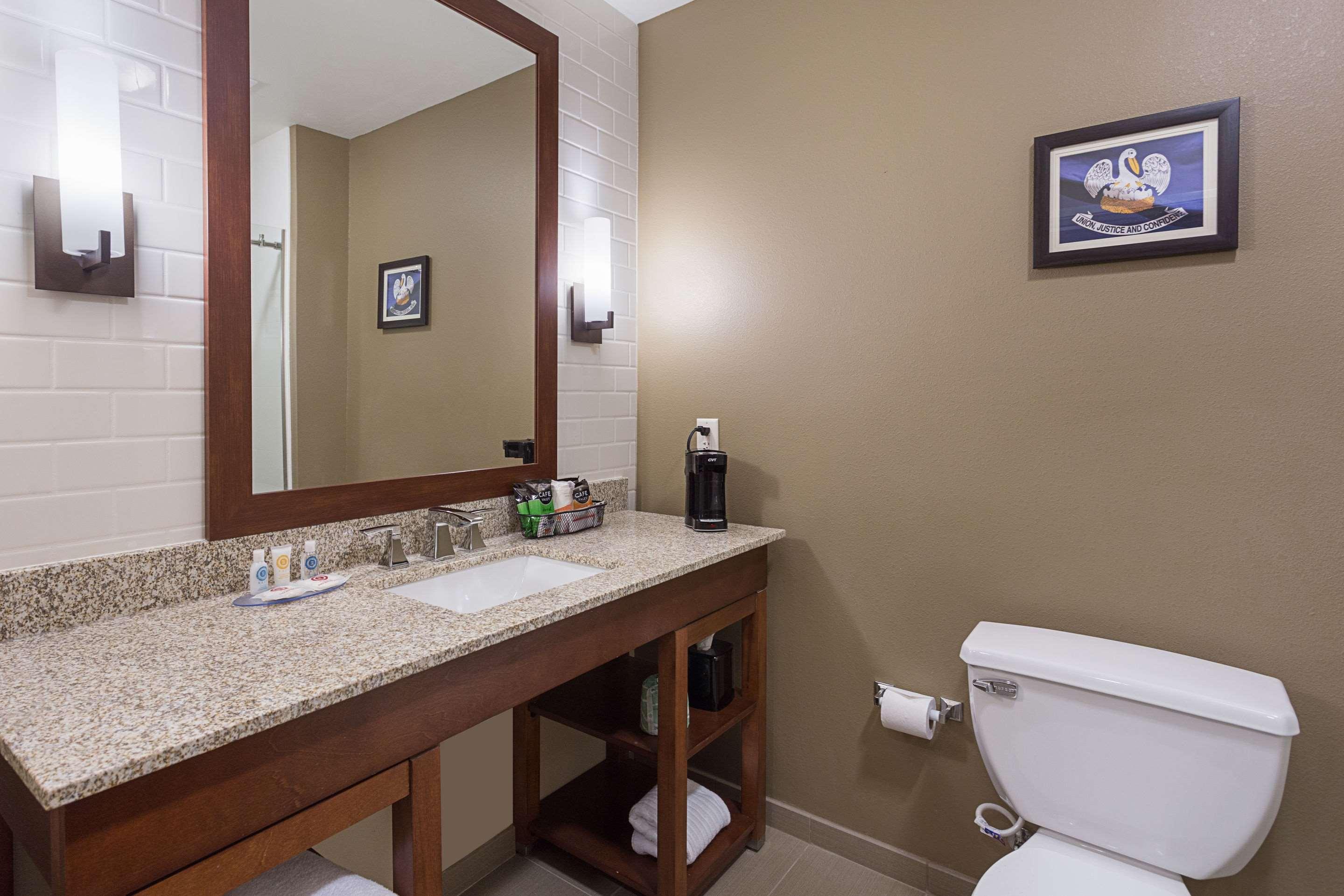 Comfort Inn & Suites Zachary Экстерьер фото