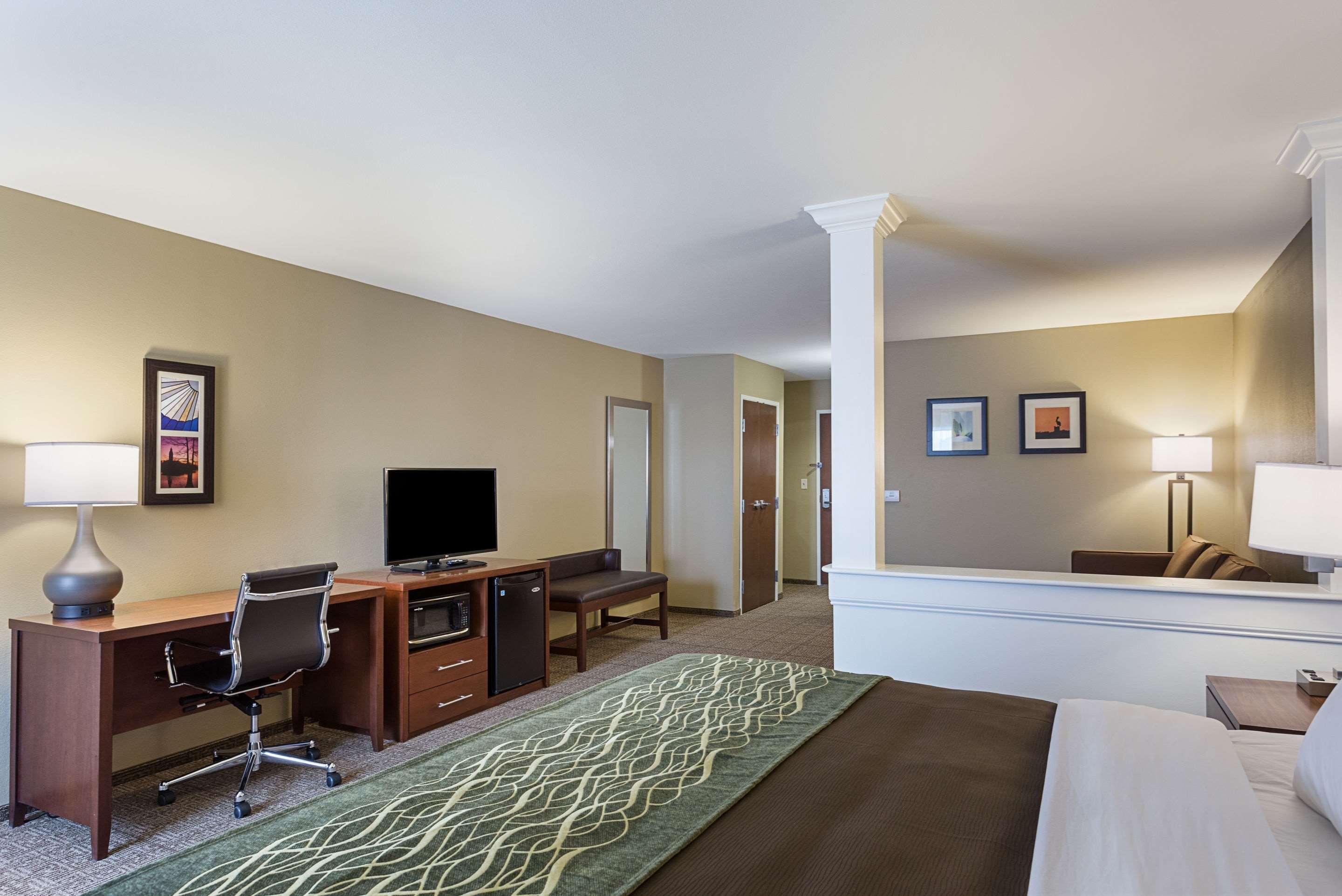 Comfort Inn & Suites Zachary Экстерьер фото