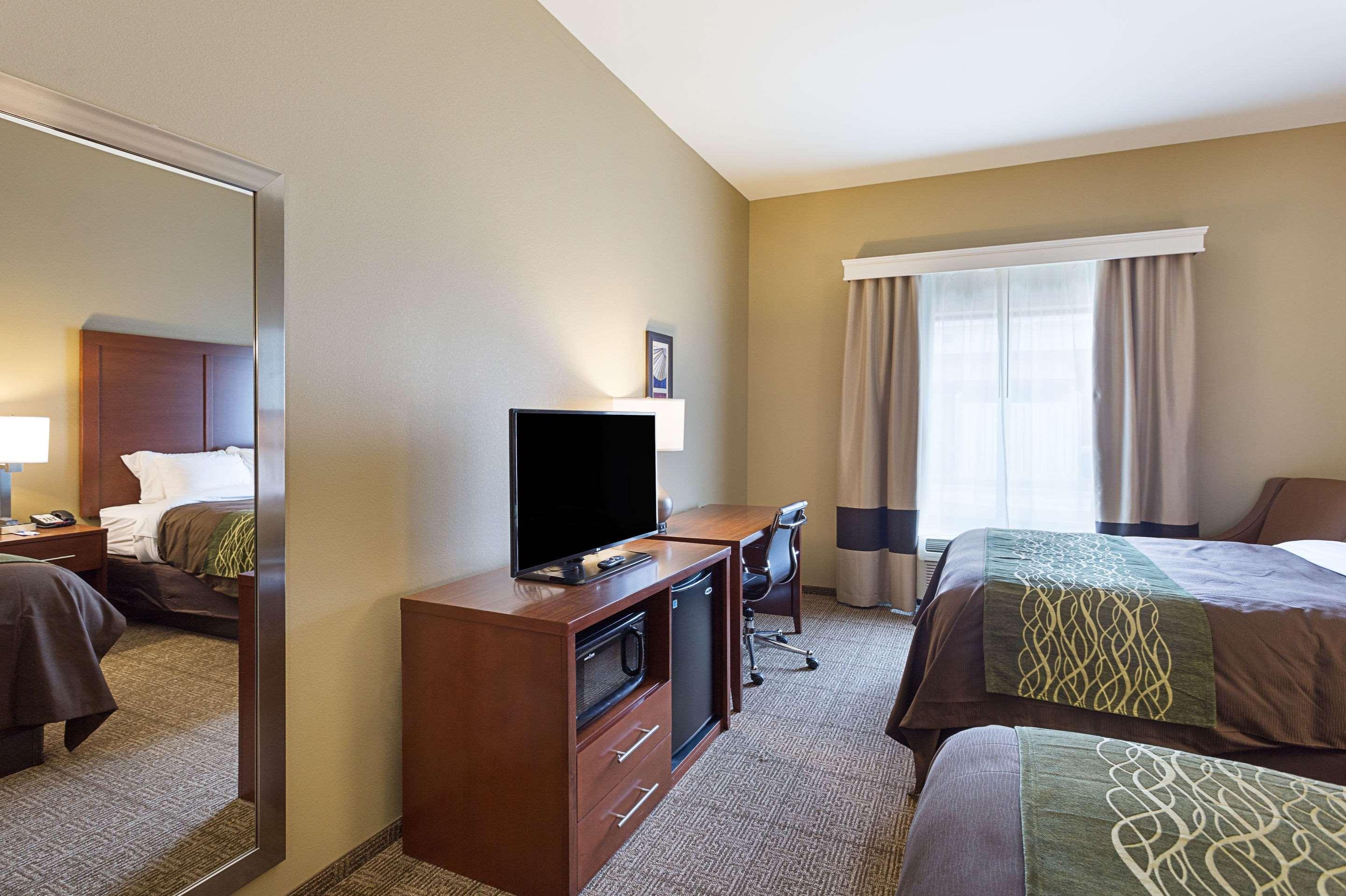 Comfort Inn & Suites Zachary Экстерьер фото
