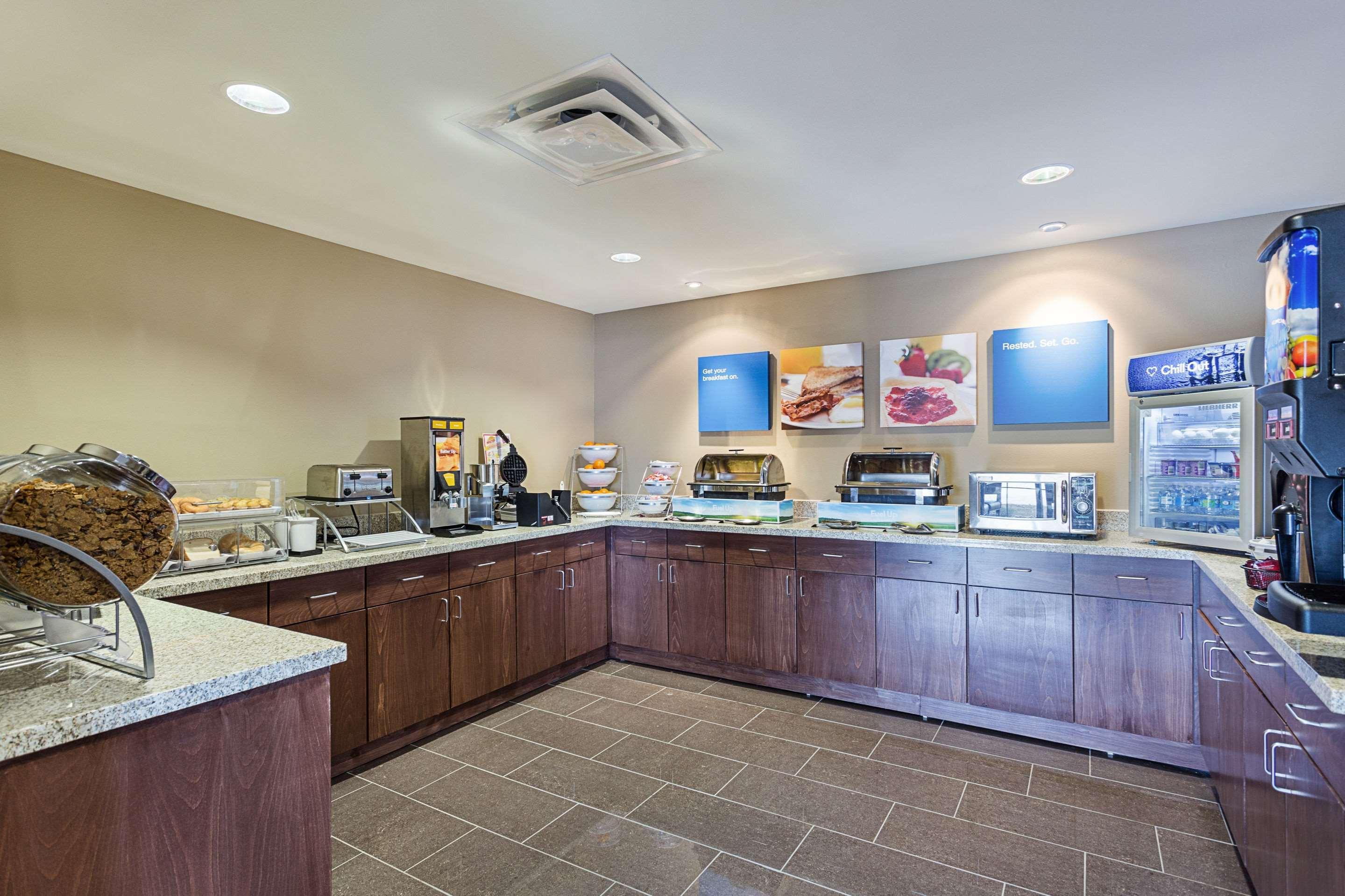Comfort Inn & Suites Zachary Экстерьер фото